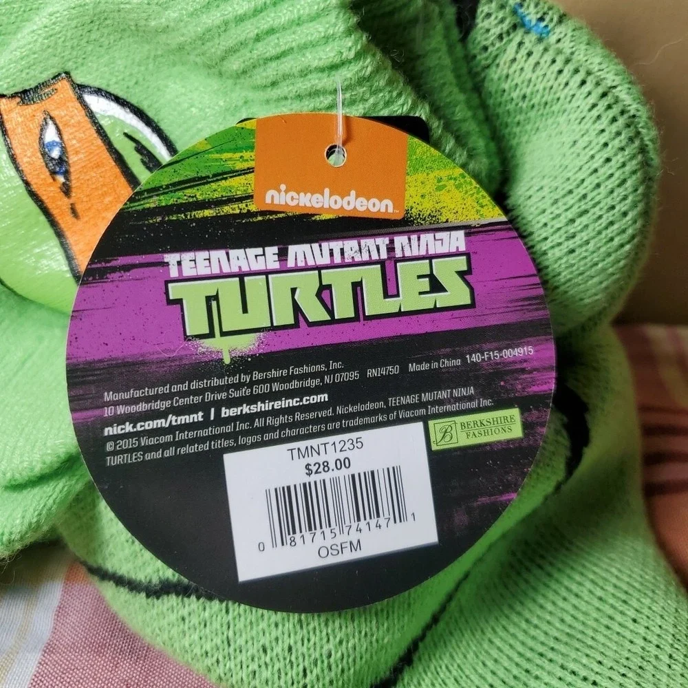 Nickelodeon OSFM TMNT Michelangelo Beanie and Gloves Set Boys Green Winter Hat